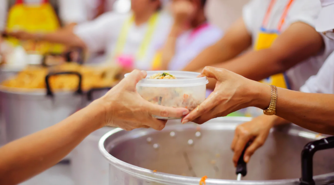 The Five Best Year-End American Strategies for Worldwide Charitable Giving