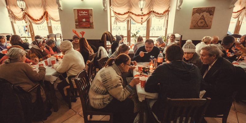 5 Ways to Tap into Holiday Giving in the U.S.